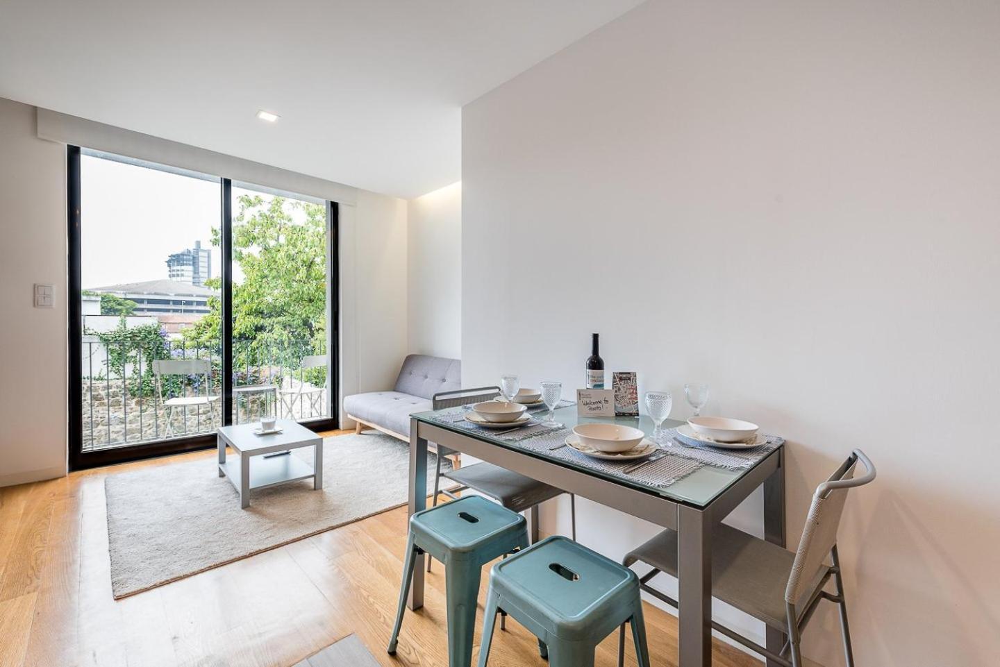 Guestready - Leisure Fun Apartment Порту Экстерьер фото